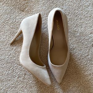 NWT Aldo heels